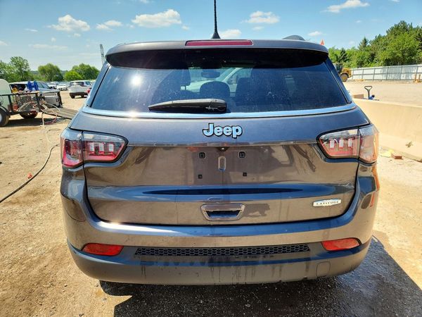 2022 JEEP COMPASS