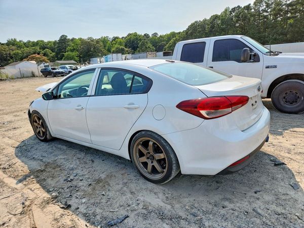 2018 KIA FORTE LX Base