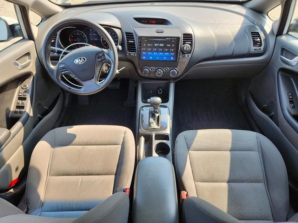 2018 KIA FORTE LX Base