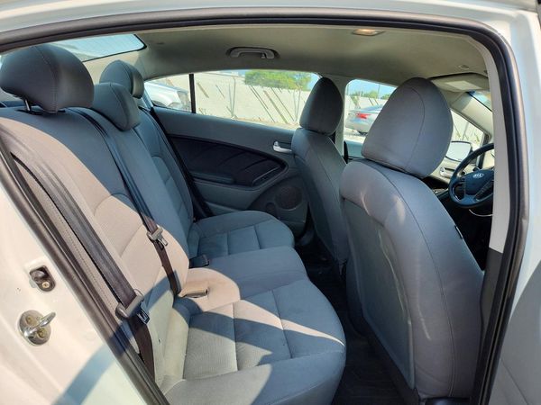 2018 KIA FORTE LX Base