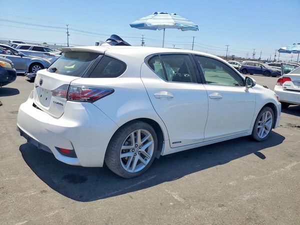 2016 LEXUS CT 200h