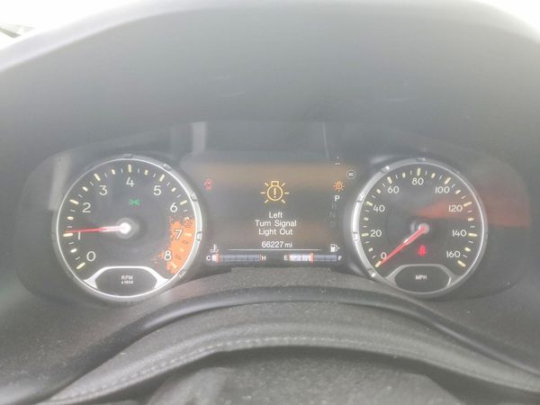 2015 JEEP RENEGADE TRAILHAWK 4X4
