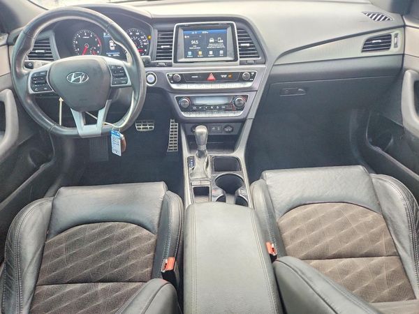 2019 HYUNDAI SONATA