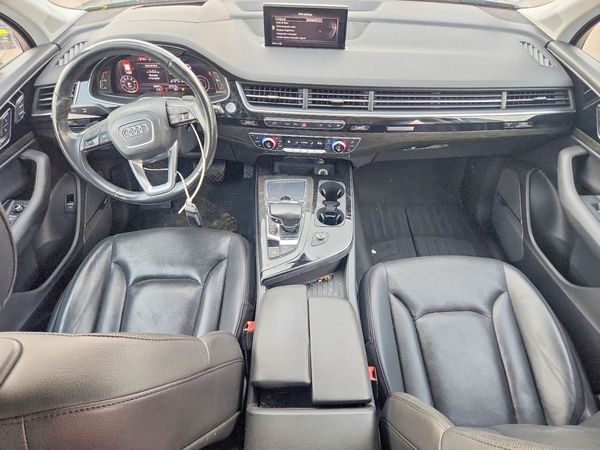 2017 AUDI Q7 quattro Prestige
