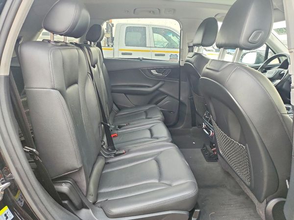 2017 AUDI Q7 quattro Prestige