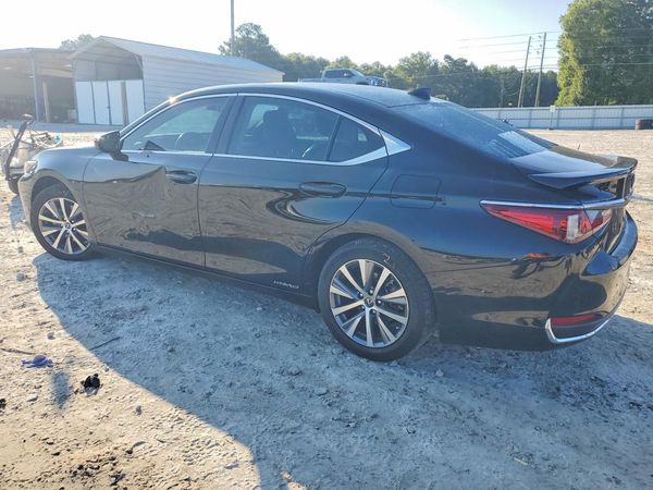 2020 LEXUS ES 300h Premium