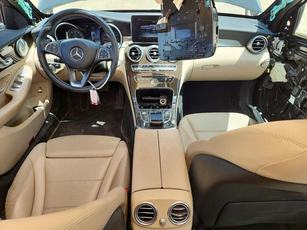 2018 MERCEDES-BENZ C C300d-4M