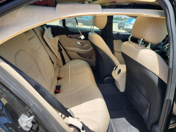 2018 MERCEDES-BENZ C C300d-4M