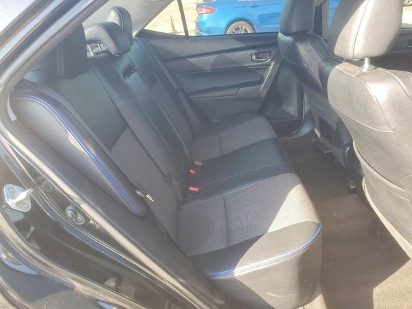 2017 TOYOTA COROLLA