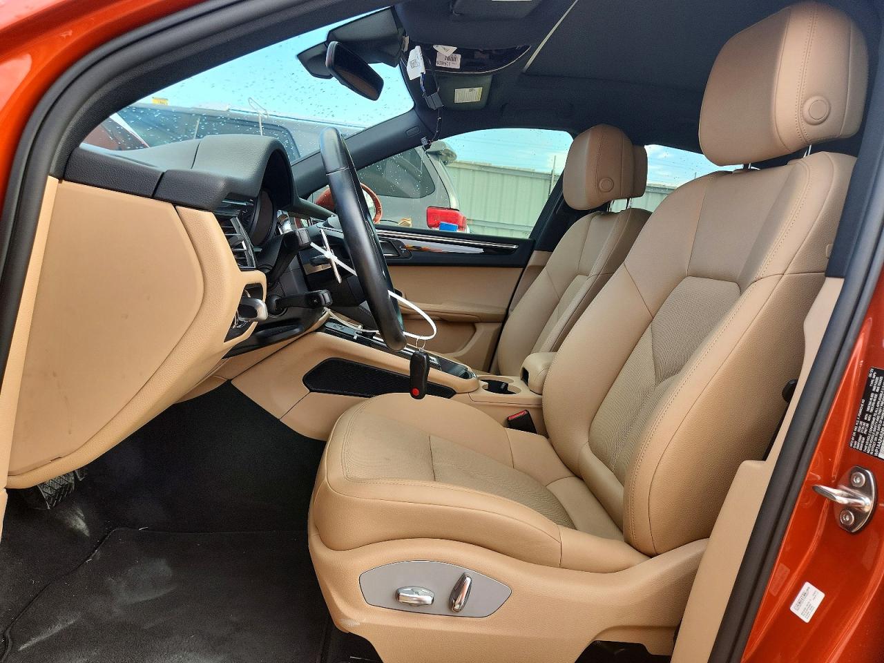 2023 PORSCHE MACAN Macan / Macan T