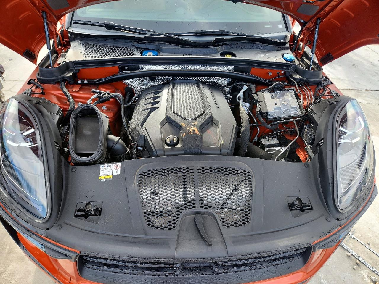 2023 PORSCHE MACAN Macan / Macan T