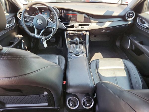 2018 ALFA ROMEO GIULIA RWD