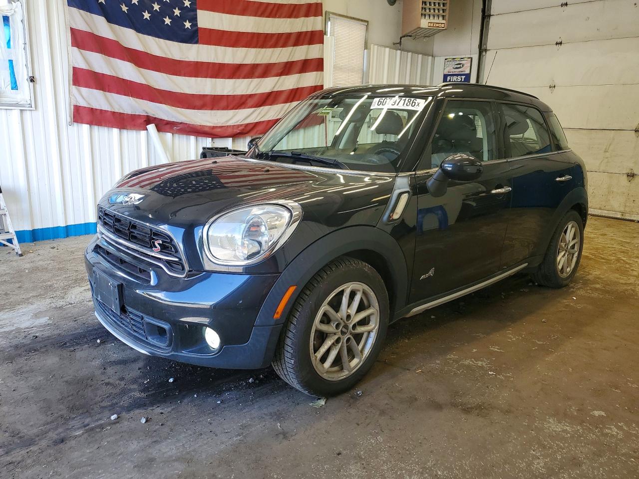 2015 MINI COOPER