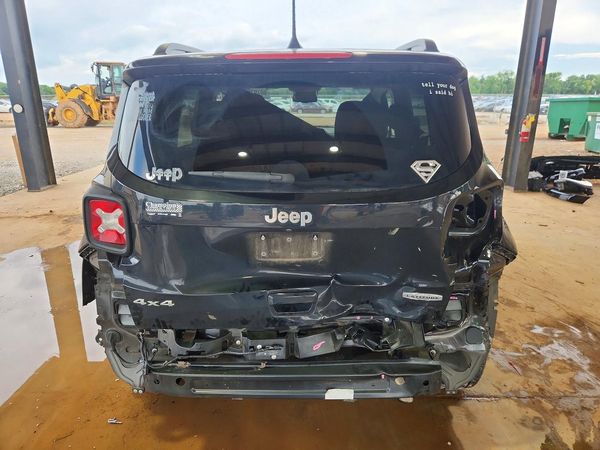 2022 JEEP RENEGADE LATITUDE 4X4