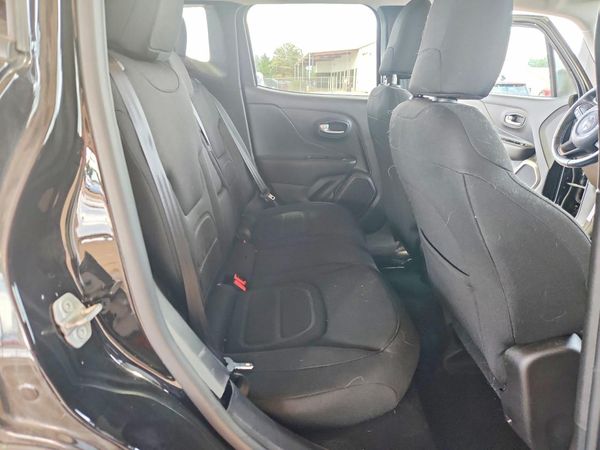 2022 JEEP RENEGADE LATITUDE 4X4