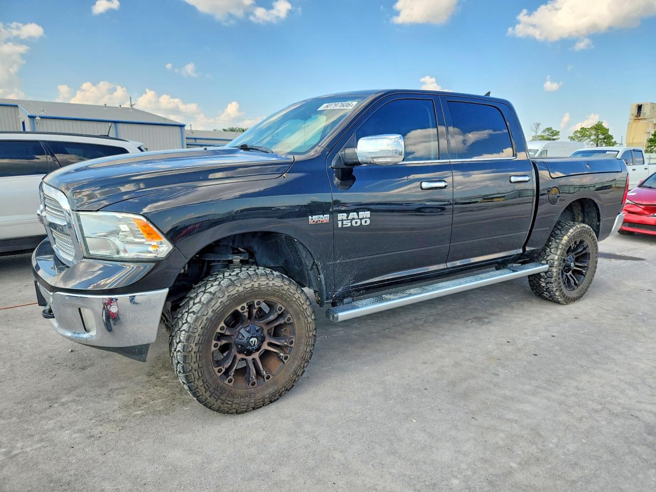 2017 RAM 1500 SLT
