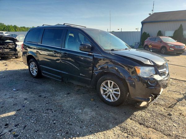 2019 DODGE GRAND CARAVAN SXT