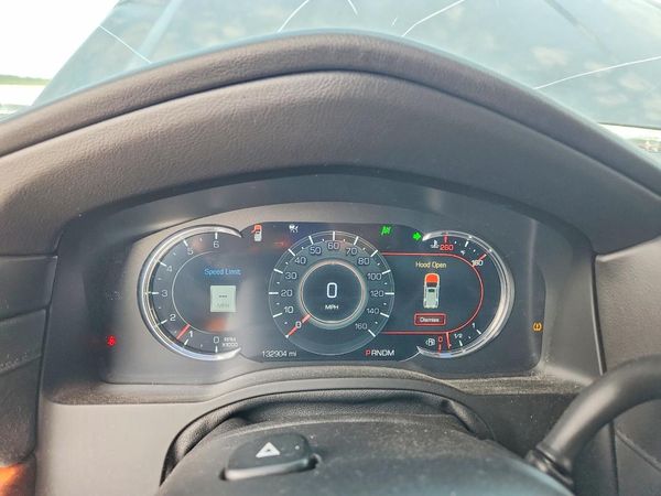 2016 CADILLAC ESCALADE Premium