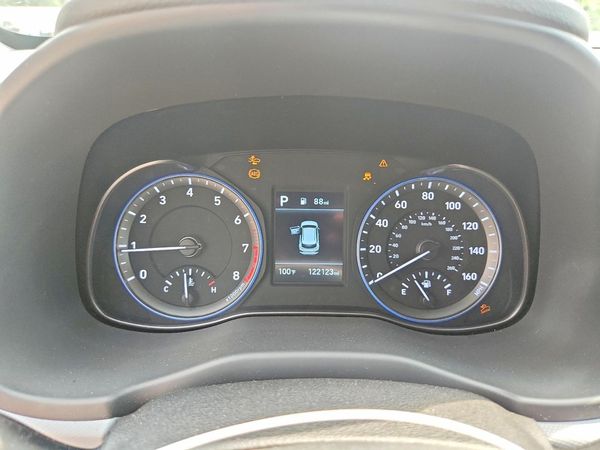 2019 HYUNDAI KONA SEL