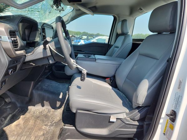 2025 FORD F150 XL