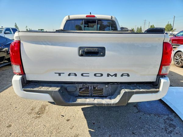 2020 TOYOTA TACOMA SR5