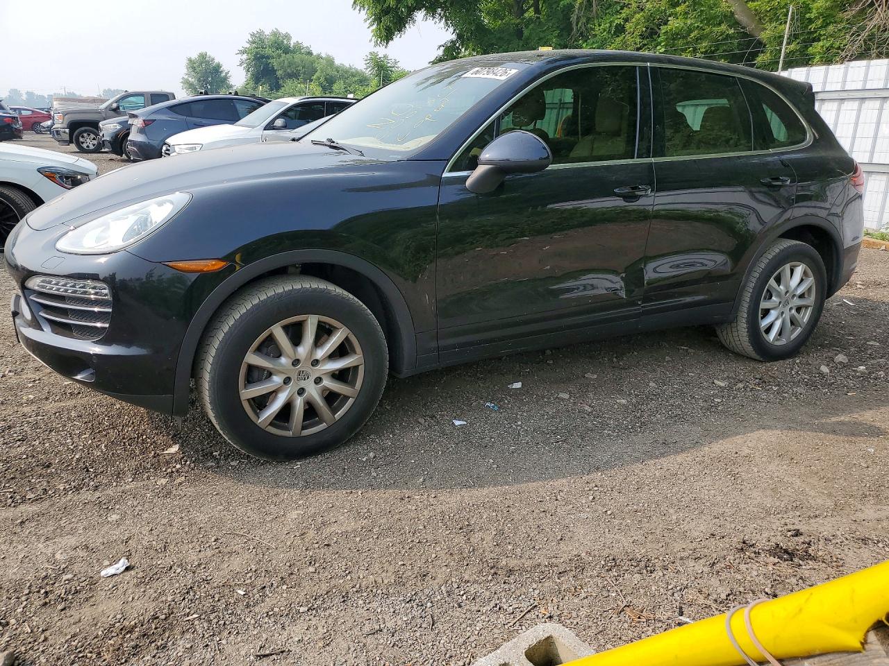 2013 PORSCHE CAYENNE