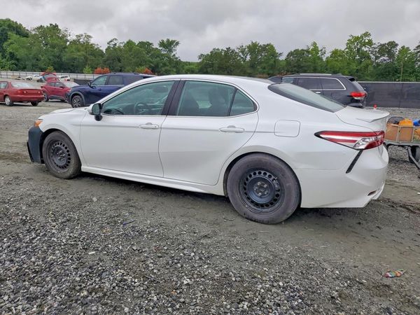 2020 TOYOTA CAMRY XSE