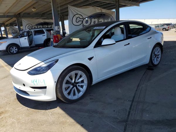 2022 TESLA MODEL 3