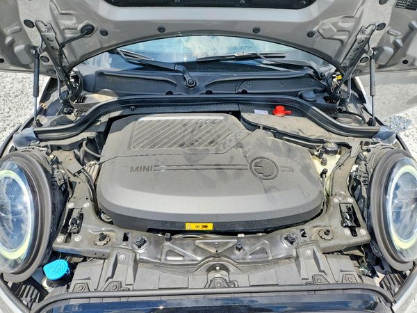 2024 MINI COOPER