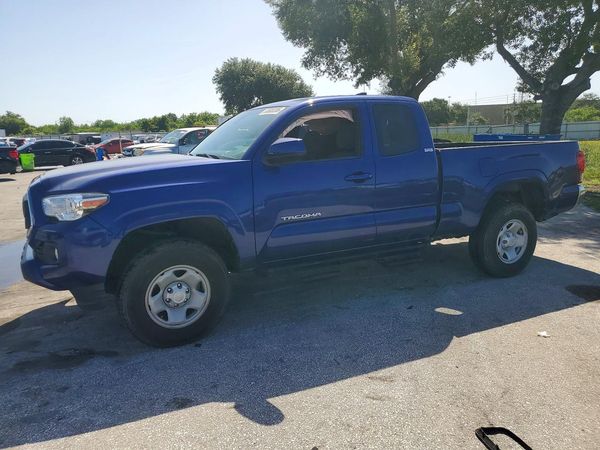 2022 TOYOTA TACOMA SR5
