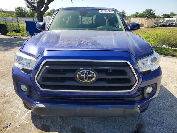 2022 TOYOTA TACOMA SR5