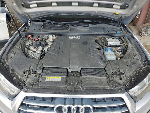 2017 AUDI Q7 quattro Premium Plus