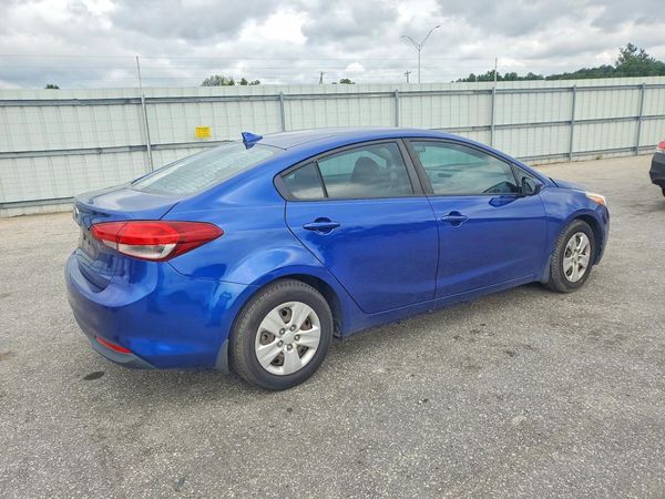 2017 KIA FORTE