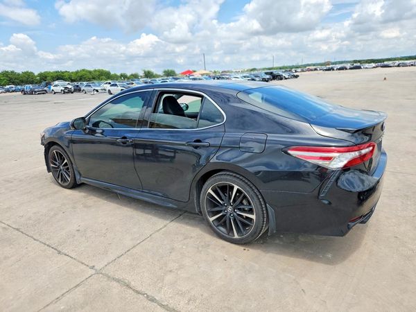2018 TOYOTA CAMRY XSE