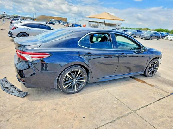 2018 TOYOTA CAMRY XSE