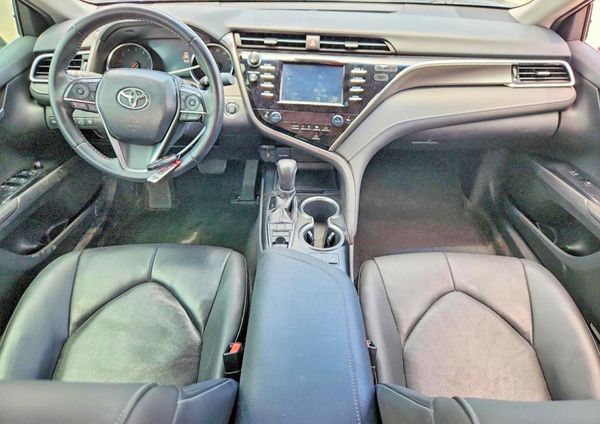 2018 TOYOTA CAMRY XSE