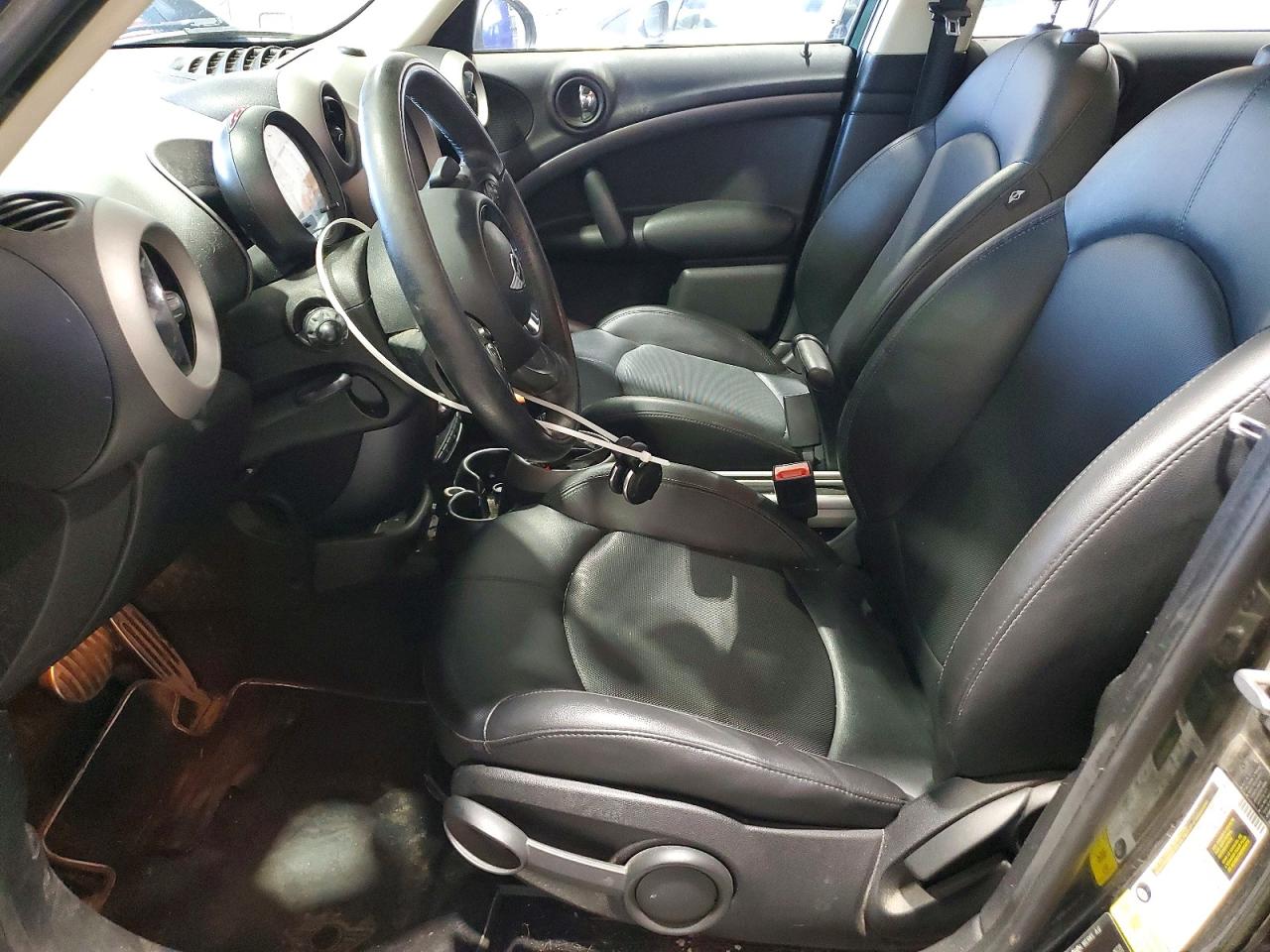2012 MINI COOPER