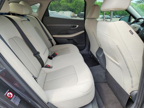 2022 HYUNDAI SONATA SEL