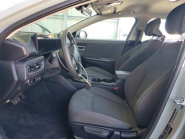 2025 KIA K4 LX, LXS