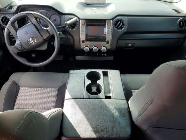 2015 TOYOTA TUNDRA SR5 Grade