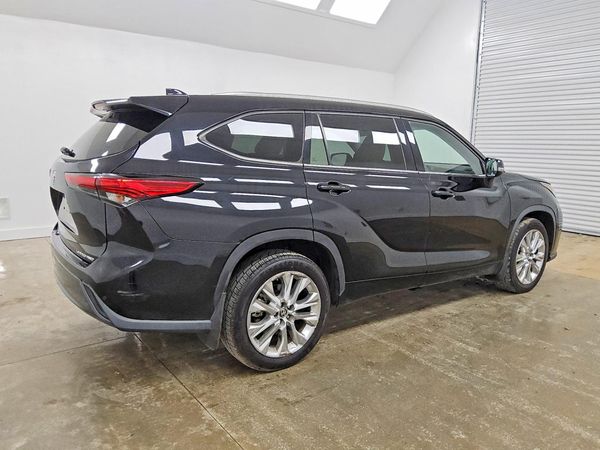 2020 TOYOTA HIGHLANDER Limited