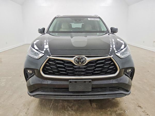2020 TOYOTA HIGHLANDER Limited