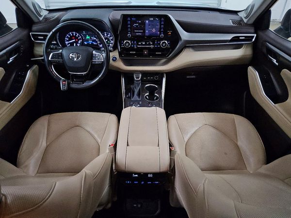 2020 TOYOTA HIGHLANDER Limited