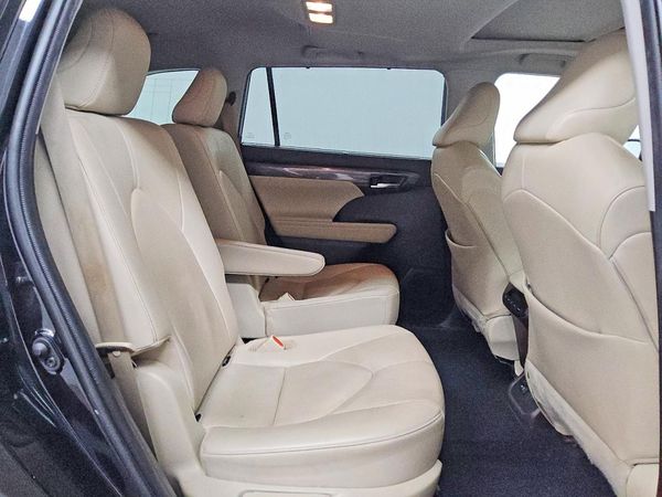 2020 TOYOTA HIGHLANDER Limited
