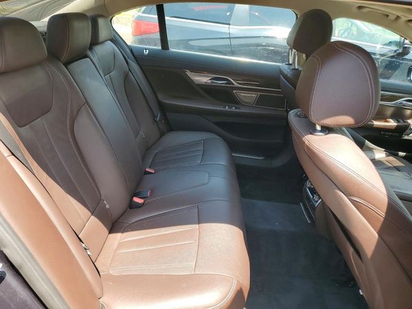 2018 BMW 740 xDrive
