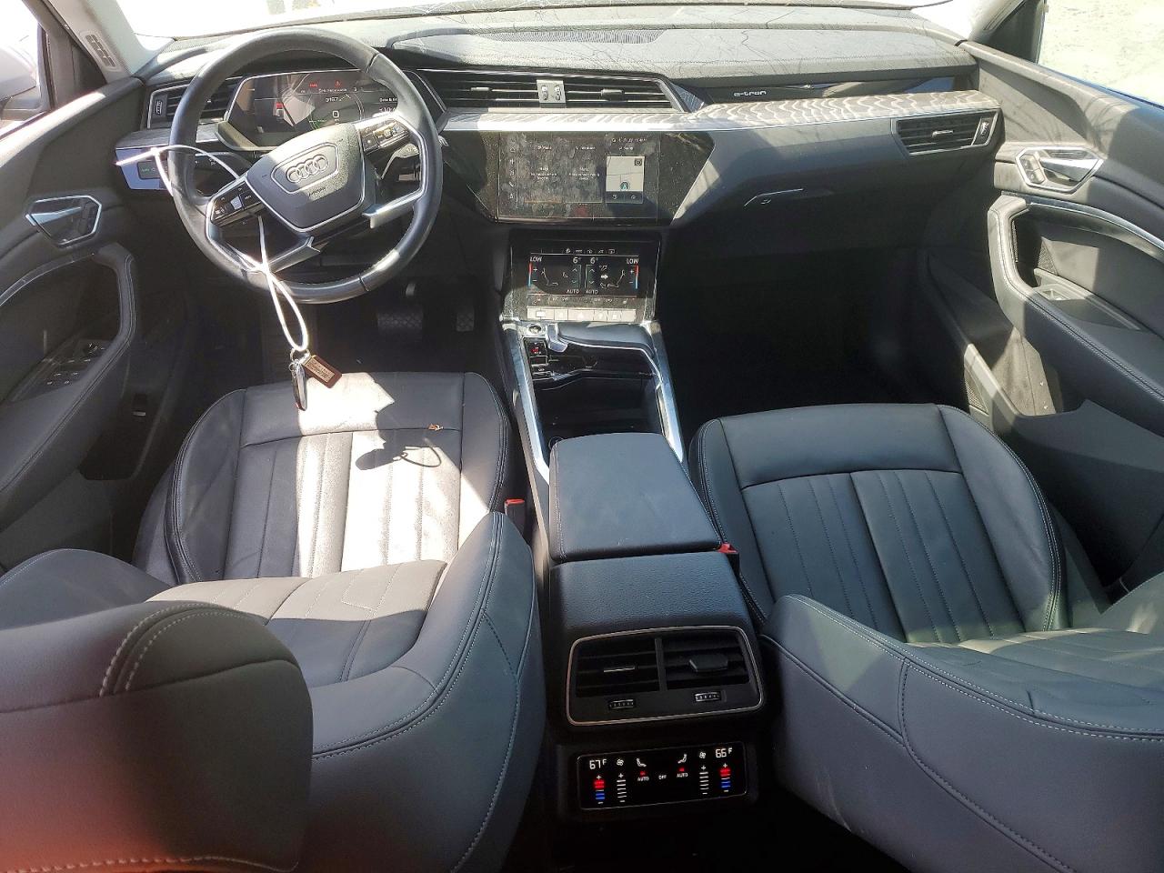 2022 AUDI E-TRON