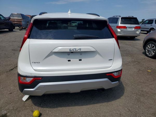 2025 KIA NIRO