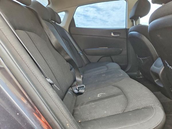 2016 KIA OPTIMA GL