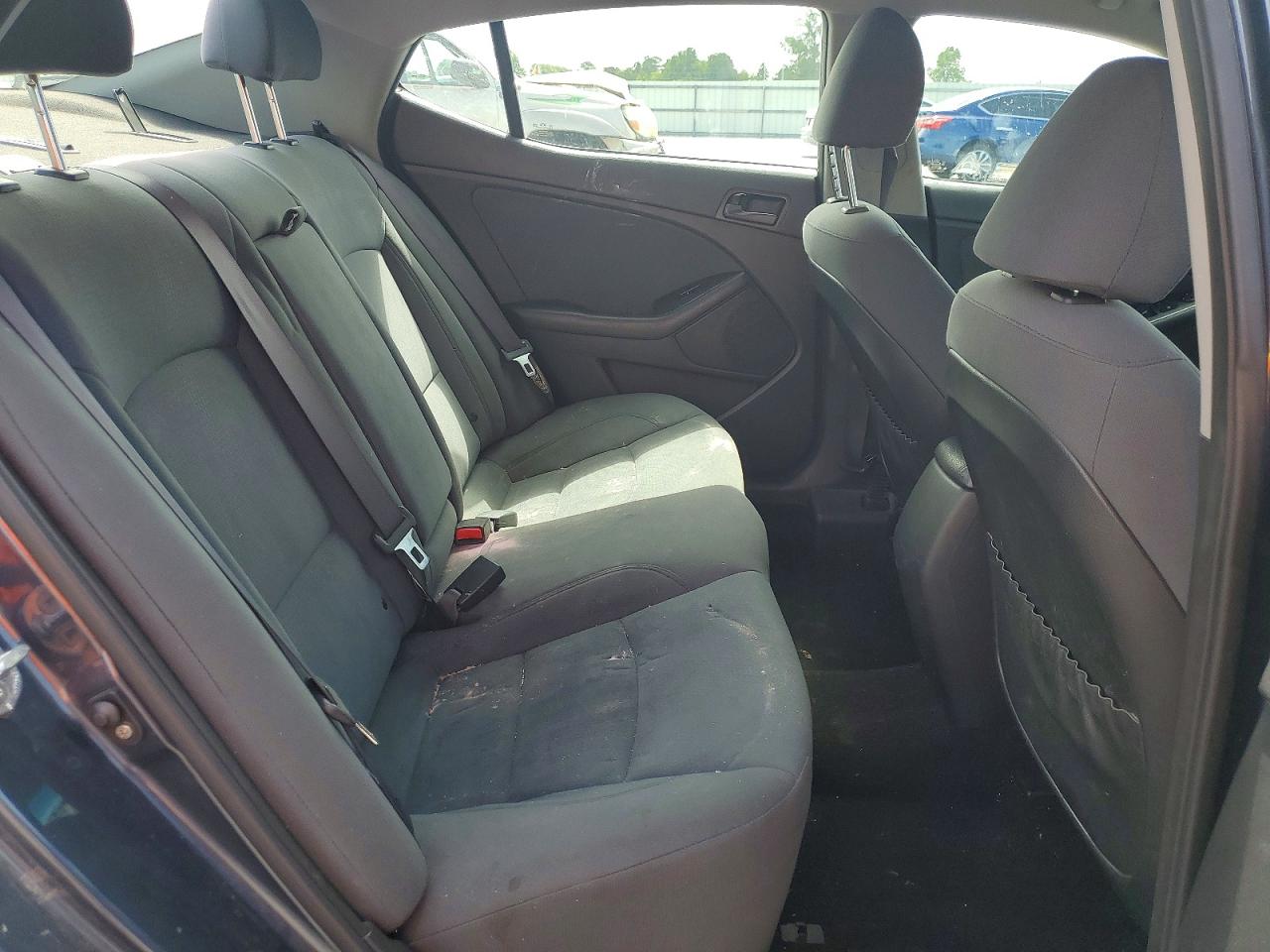2015 KIA OPTIMA GL - Middle-low