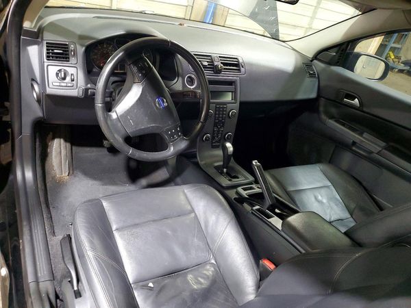2012 VOLVO C30